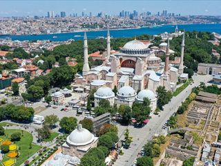 Ayasofya Camii, tam 5 yıl önce ibadete açıldı