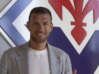 Fiorentina, Edin Dzeko'yu duyurdu