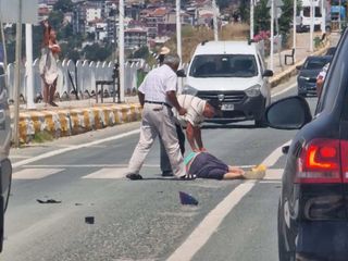 Yalova'da motosiklet, karşıya geçmek isteyen yayaya çarptı: 2 yaralı