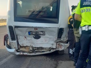 Ankara’da otomobil işçi servisine arkadan çarptı: 1 ölü, 12 yaralı