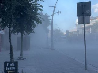 İstanbul'da kontrollü yıkım sırasında ölümden döndüler