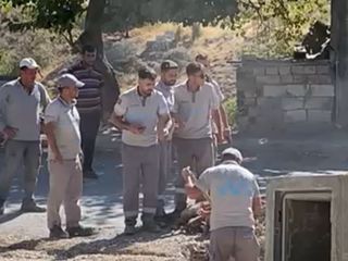 Adıyaman’da alt yapı kazısında doğalgaz borusu patladı, mahalle panik yaşadı
