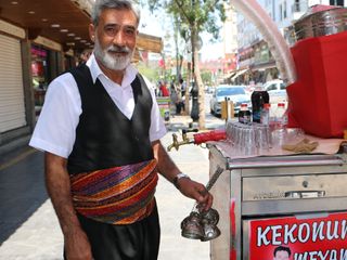 Diyarbakır'da sıcakların kurtarıcısı: Meyan kökü şerbeti