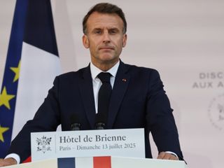 Macron: Bu dünyada özgür olabilmemiz için bizden korkmaları gerekiyor