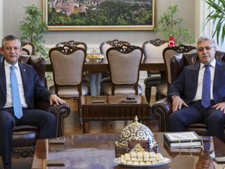 Özgür Özel'den Yargıtay Cumhuriyet Başsavcısı Şentürk'e ziyaret