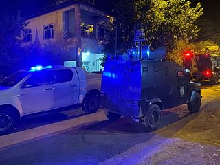 Van'da silahlı saldırıda baba öldü, 3 çocuğu yaralandı