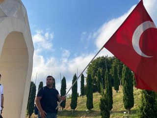 15 Temmuz Şehitler Anıtı'na sabahın erken saatlerinde ziyaret