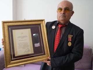 İzmir'de 15 Temmuz gecesi darbedilen emekli müezzin, yaşadıklarını anlattı