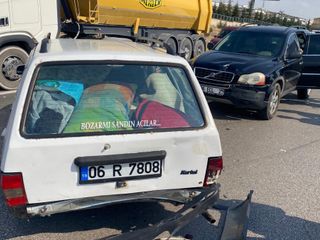 Kırıkkale'de 4 araçlı zincirleme kaza: 3 yaralı