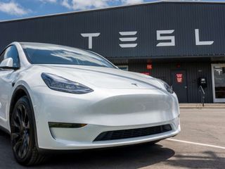 Tesla, dünyanın en büyük 3. otomobil pazarı olan Hindistan'a giriş yaptı