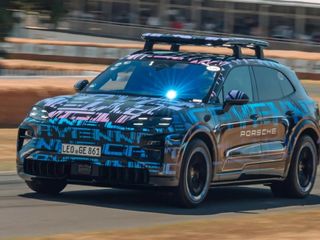 Yeni nesil elektrikli Porsche Cayenne, eylülde geliyor