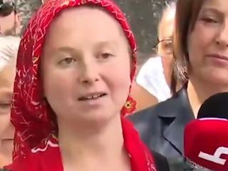 'Köylü Kızı Zeynep' adıyla TBMM önünde gözyaşı dökmüştü: Oyuncu olduğu ortaya çıktı