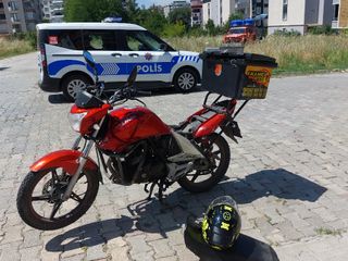 Samsun'da motosiklet ile hasta servis minibüsü çarpıştı: 1 yaralı