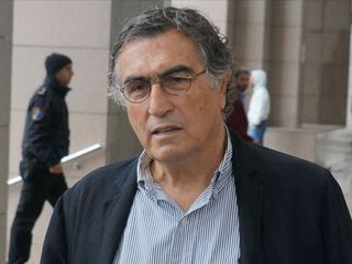 Yunanistan'da tatil yapan Hasan Cemal hastaneye kaldırıldı