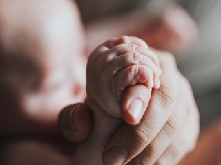 Memur anne ve babalara müjde: Doğum izni düzenlemesi hayata geçiriliyor