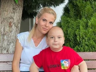 Ankara'da kanser oğlu için kendi tedavisini yarım bıraktı