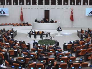 Zeytinliklerin taşınmasına dair düzenlemeler içeren teklif TBMM'den geçti
