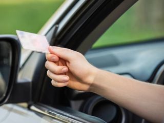 Sürücüler dikkat: Bu hatayı yapanın ehliyetine 12 saat el konulacak!