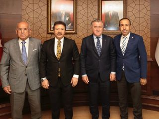 Osman Aşkın Bak, Ankaragücü Onursal Başkanı Yiğiner’i kabul etti