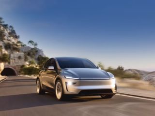 Tesla'dan kötü haber: Uygun fiyatlı model bir kez daha ertelendi