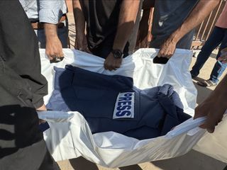 İsrail Gazze'de bir gazeteciyi daha öldürdü
