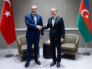 Dışişleri Bakanı Fidan, Azerbaycanlı mevkidaşı ile görüştü