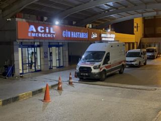 Gaziantep'te 8 kilogram altın çalan şüpheliler ateş açtıkları 4 polisi yaraladı
