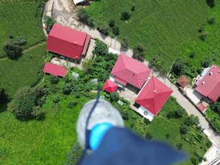 Rize'de 'drone' ile çay bahçesine su servisi
