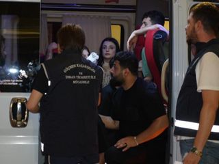 Edirne'de kaçak göçmen operasyonu: 27 kişi yakalandı
