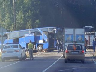 Rusya'da otobüs ile tren çarpıştı: 1 ölü 16 yaralı
