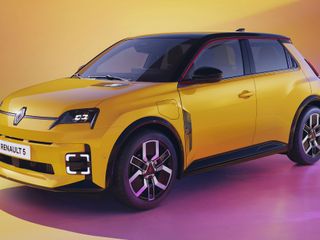 Hem zam hem indirim: Renault, Ağustos 2025 fiyat listesini açıkladı