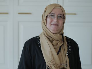 Berrin Sönmez, Diyanet’in son hutbesi sonrası başörtüsünü çıkarma kararı aldı