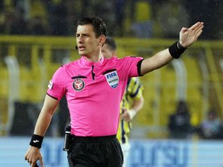 Atletik testi geçememişti: FIFA kokartlı hakem Halil Umut Meler'de son durum