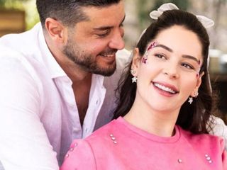 Berk Oktay'dan 'boşanma' iddiasına fotoğraflı yanıt