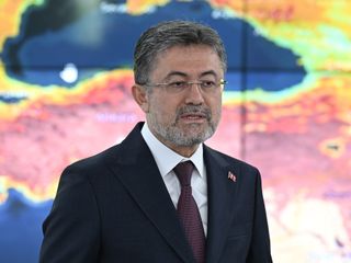 Tarım ve Orman Bakanı Yumaklı orman yangınlarına karşı uyardı