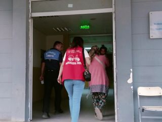 Hatay'da çocuklarını kullanarak insanları istismar eden dilenciler yakalandı