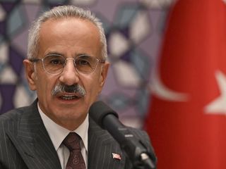 Abdulkadir Uraloğlu: Türk boğazlarından yılın ilk yarısında yaklaşık 41 bin gemi geçti