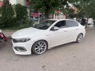 Erzurum'da abartı egzoz kullanan 12 sürücüye 111 bin lira ceza