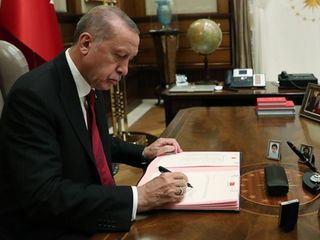 Cumhurbaşkanlığı'nın atama ve görevden alma kararları Resmi Gazete'de