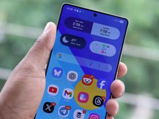 Samsung Galaxy S25 modellerine ağustos güvenlik güncellemesi geldi