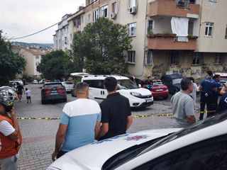 İstanbul'da evinin önünde silahlı saldırıya uğradı: Hastanede hayatını kaybetti