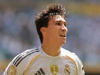 Real Madrid, Gonzalo Garcia'nın sözleşmesini yeniledi