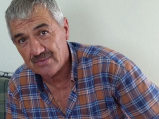Sakarya'da çıktığı erik ağacından düşen adamdan acı haber