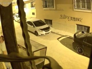 Elazığ'daki hırsızlık girişimi alarmın çalmasıyla son buldu