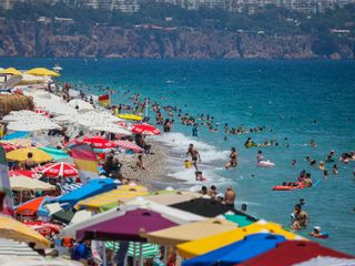 Antalya'nın yeni turist hedefi: 17 milyon