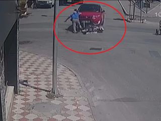Amasya'da otomobil ile çarpışan elektrikli bisikletin sürücüsü yaralandı