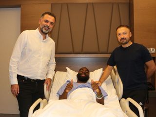 Gaziantep FK, Salem M'Bakata'nın sağlık durumu hakkında açıklama yaptı