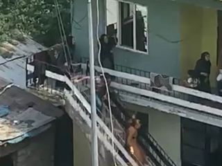 Muş'ta iki aile arasındaki kavgada yumruk ve sopalar havada uçuştu