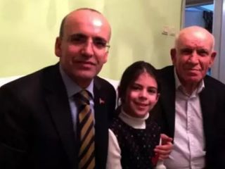 Hazine ve Maliye Bakanı Mehmet Şimşek'in abisi Nazmi Şimşek yaşamını yitirdi