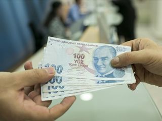 Yılın üçüncü enflasyon raporuyla maaşlara zam beklentileri netleşecek